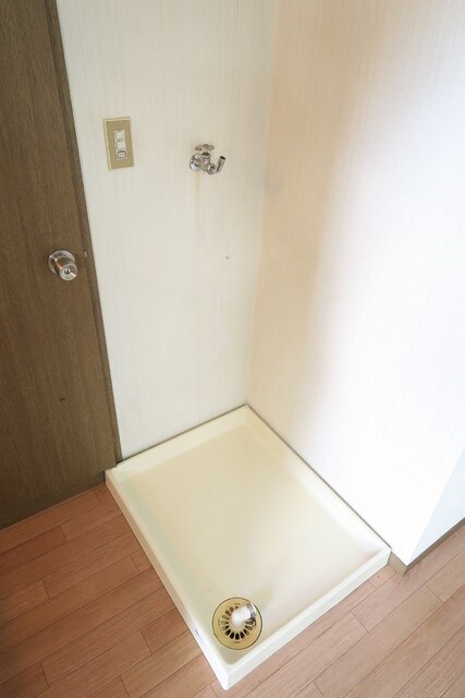 物件内観写真7　(洗濯機置き場)