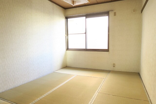 物件内観写真9　(和室)