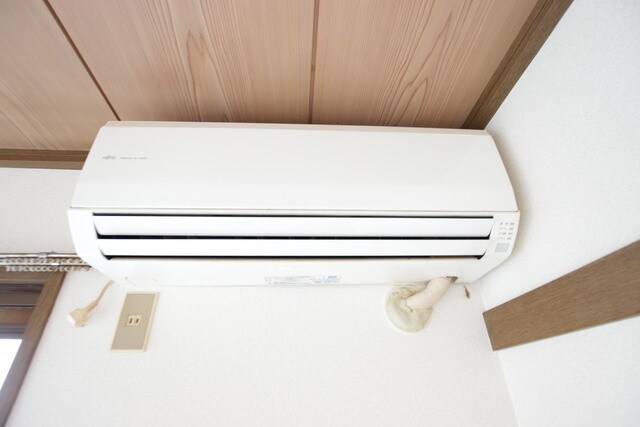 物件内観写真13　(エアコンです。)