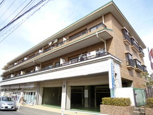 新都市はざま外観写真