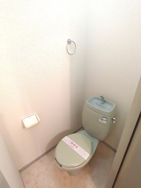 物件内観写真15　(トイレです♪)