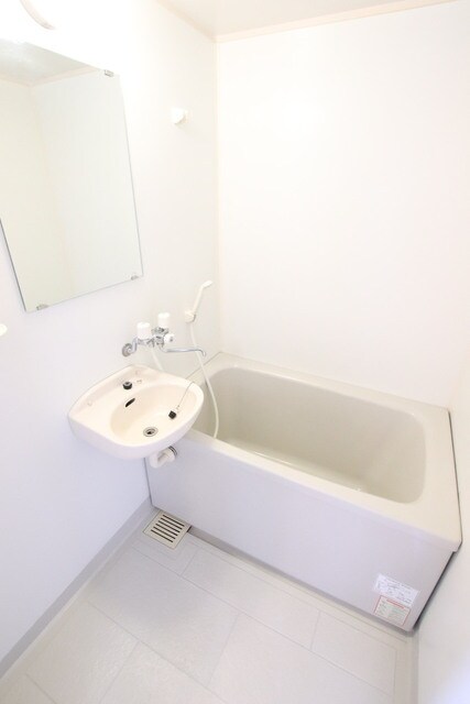 物件内観写真5　(バスルーム♪)