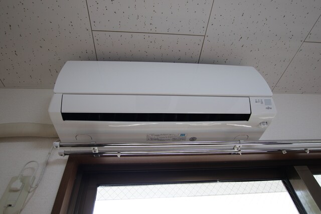 物件内観写真9　(エアコンです。)