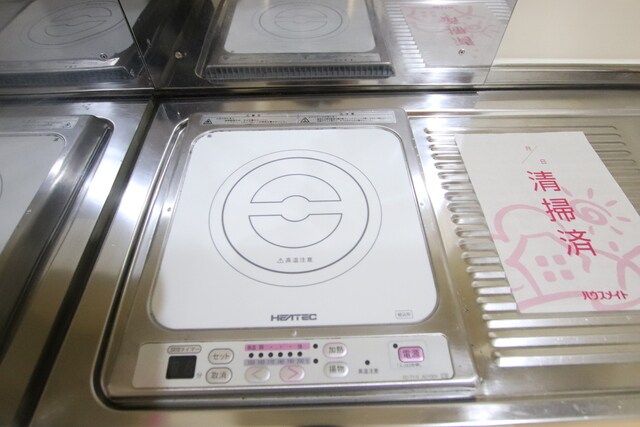 物件内観写真17　(IHコンロ一口です。)