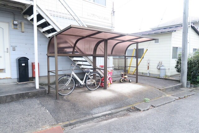 物件外観写真7　(駐輪場もございます。)