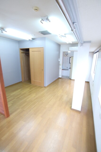 物件内観写真8　(洋室です♪)