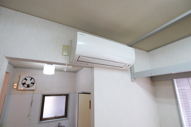 物件内観写真16　(エアコン設置済みです♪)