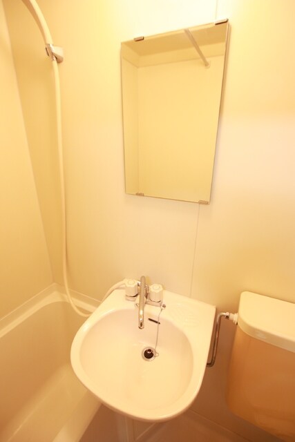 物件内観写真15　(★バスルーム内洗面ボウル★)