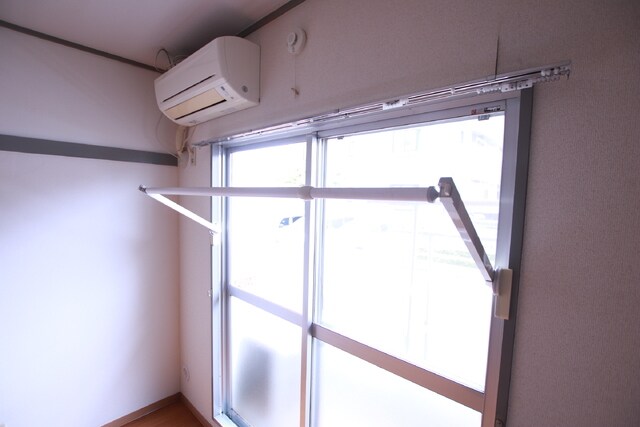 物件内観写真21　(★雨天時・外出時に便利な室内物干付き★)