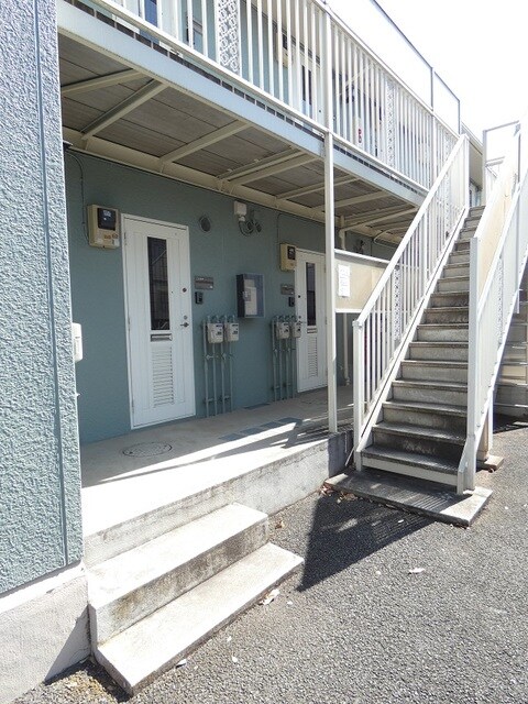 物件外観写真5　(★共用廊下・共用階段★)