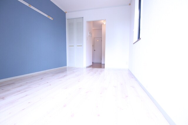 物件内観写真22　(★【洋室6帖】角部屋・エアコン付きのお部屋★)