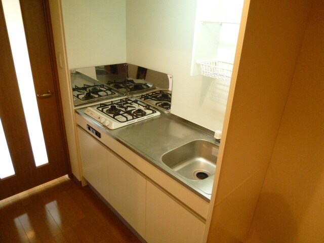 物件内観写真10　(※別室参考写真)