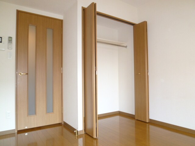 物件内観写真13　(※別室参考写真)