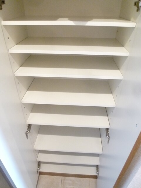 物件内観写真15　(※別室参考写真)