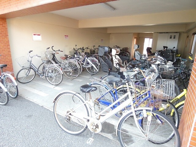 物件外観写真8　(★駐輪場★（空き状況・使用料等詳細はご確認下さい）)