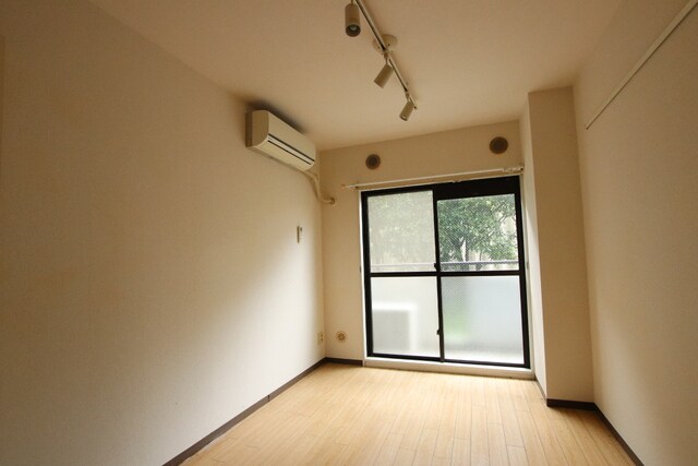 物件内観写真21　(洋室☆彡)