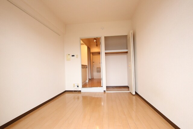 物件内観写真26　(洋室☆彡)