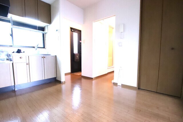 物件内観写真18　(5.4帖キッチンスペース☆彡)