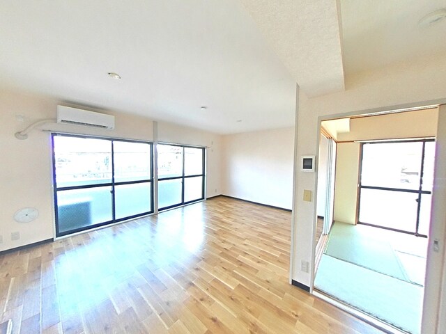 物件内観写真8　(LDKです♪)