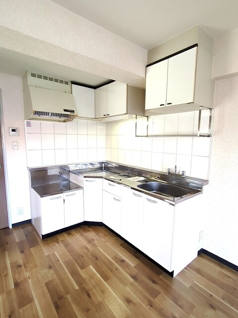 物件内観写真9　(キッチンです♪)