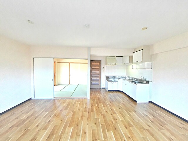 物件内観写真10　(LDKです♪)