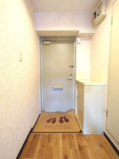 物件内観写真18　(玄関です♪)
