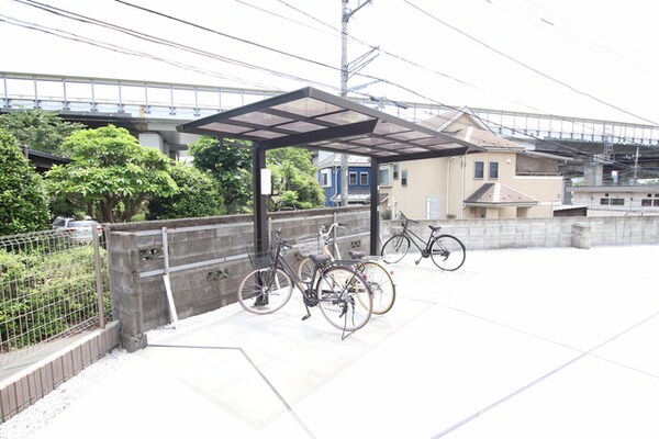 その他(駐輪場)