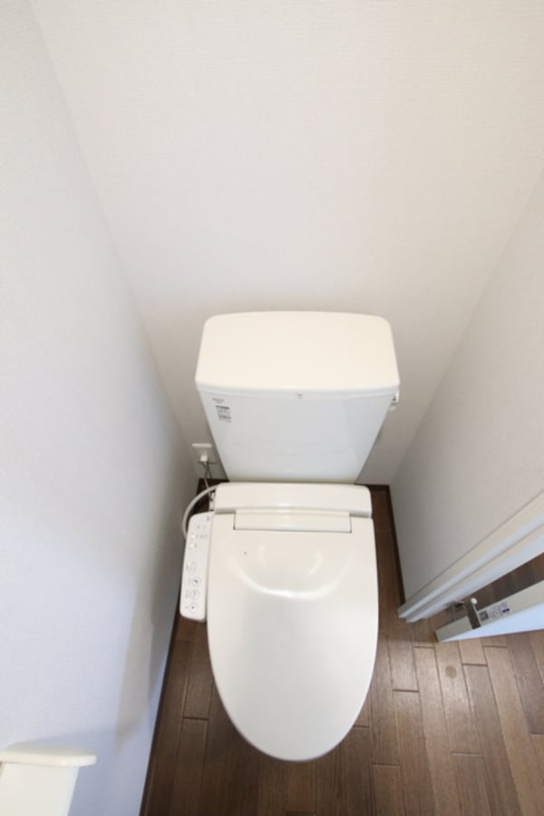 トイレ(温暖洗浄便座付き♪)