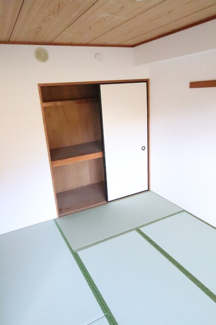 物件内観写真12　(和室です♪)