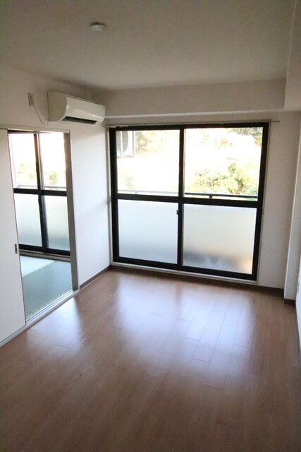 物件内観写真32　(洋室です♪)