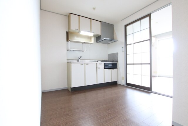 物件内観写真10　(キッチンです♪)