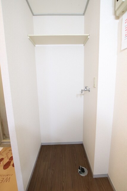 物件内観写真12　(洗濯機置き場です♪)