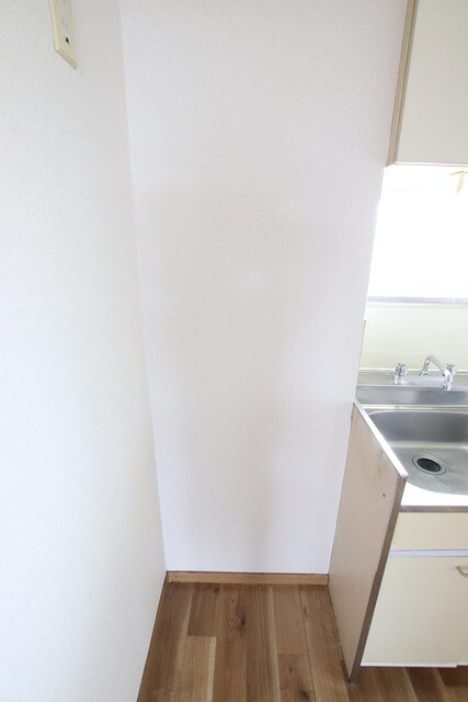 物件内観写真23　(冷蔵庫置場)