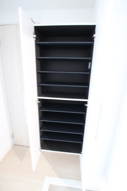 物件内観写真14　(下駄箱♪)