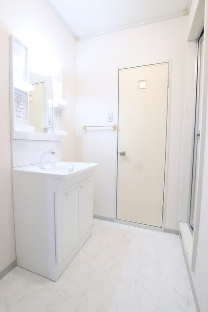 物件内観写真20　(洗面所です♪)