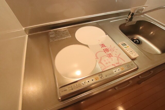 物件内観写真18　(IHコンロ設置済み)