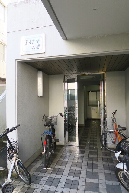 物件外観写真5　(建物入口)