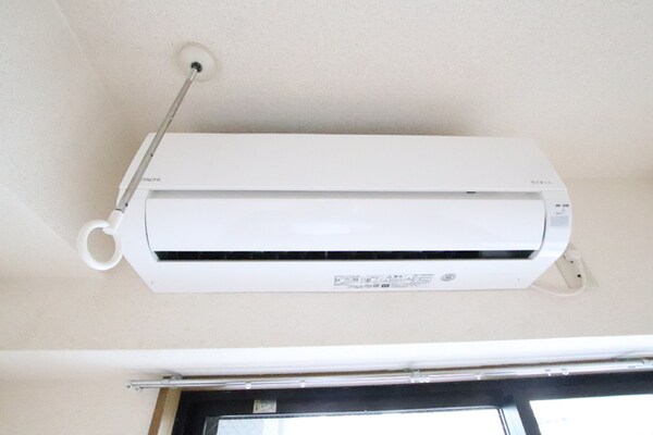 設備(エアコンです♪)