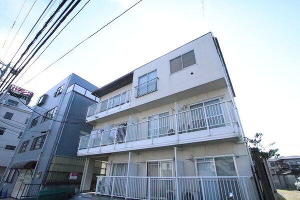 外観(鉄骨造のマンションタイプ♪)