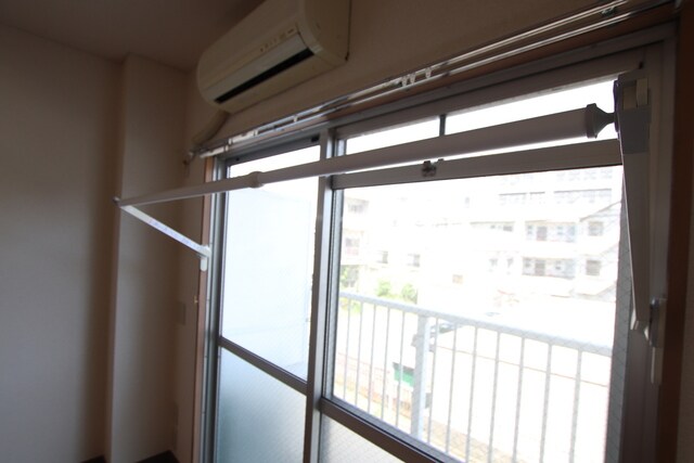 物件内観写真22　(室内物干しです♪)