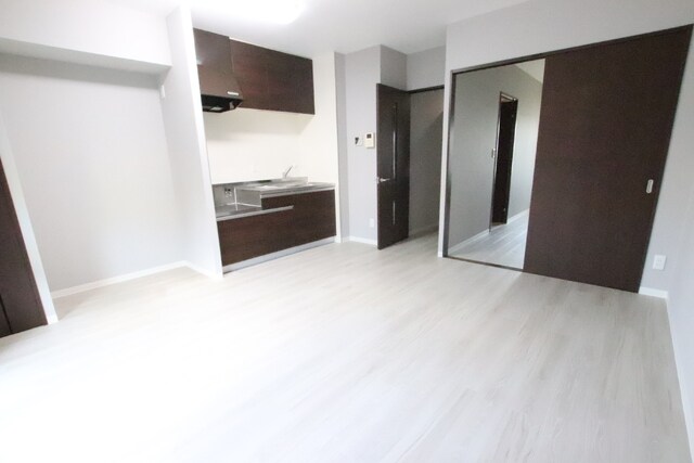 物件内観写真7　(（照明は設備ではありません))