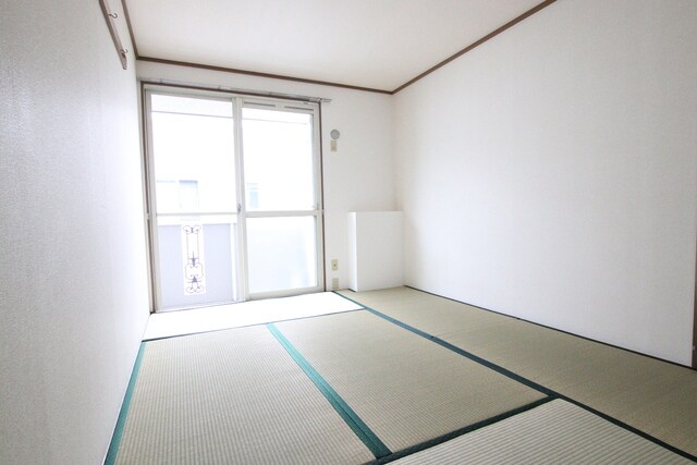 物件内観写真29　(6帖の和室です)