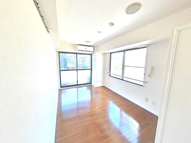 物件内観写真9　(洋室です♪)