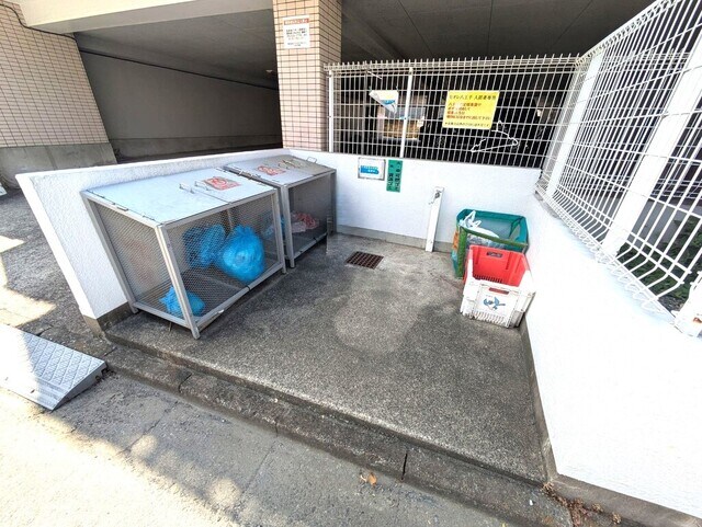 物件外観写真8　(ゴミ置き場)