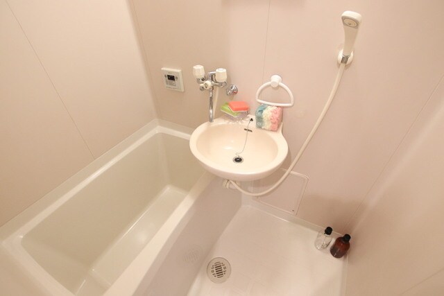 物件内観写真10　(家具・家電・小物は設備ではありません)