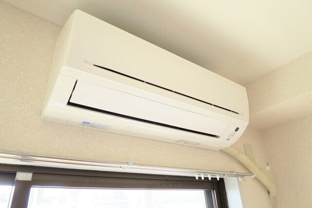 物件内観写真11　(エアコン)