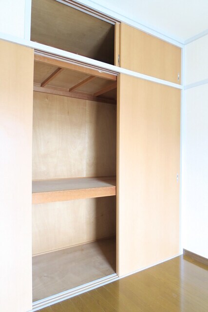 物件内観写真16　(収納)