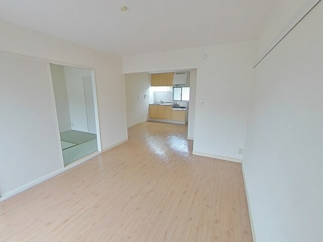 物件内観写真11　(リビングです)