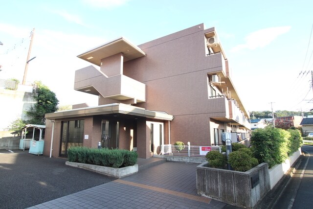 物件外観写真2　(カップルやご家族様へおすすめ♪)