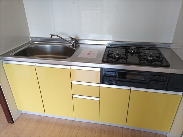 キッチン(コンロ設置済みです)